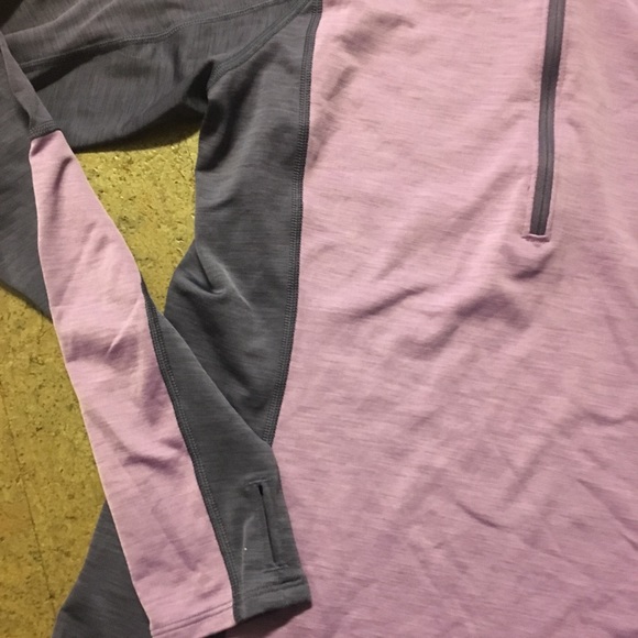 Women’s Under Armor Half Zip Shirt - Picture 2 of 10